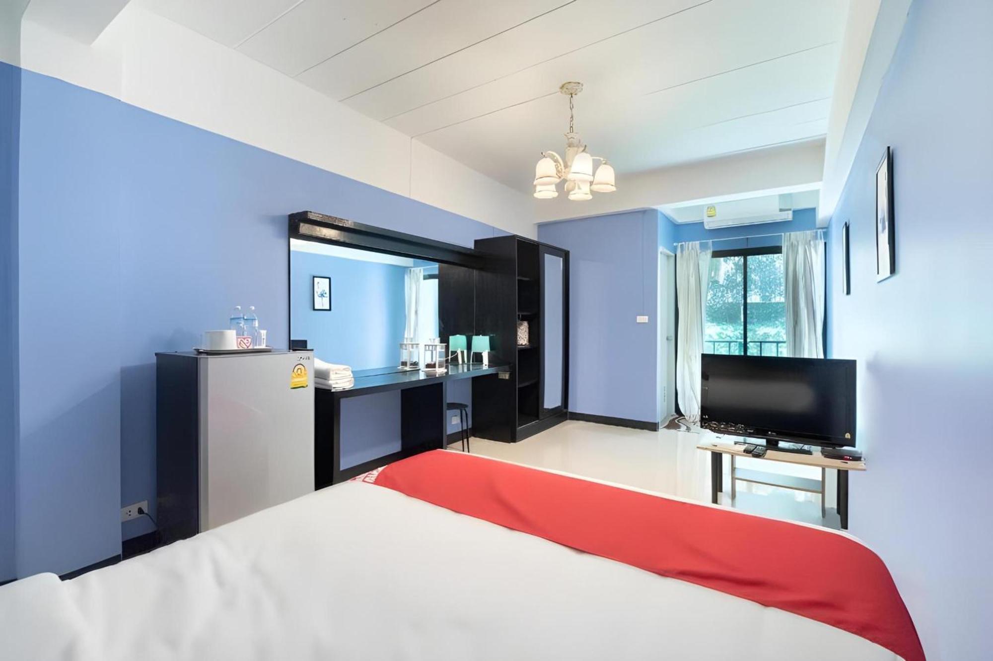 Super Oyo 427 Chill Apartment Бангкок Экстерьер фото
