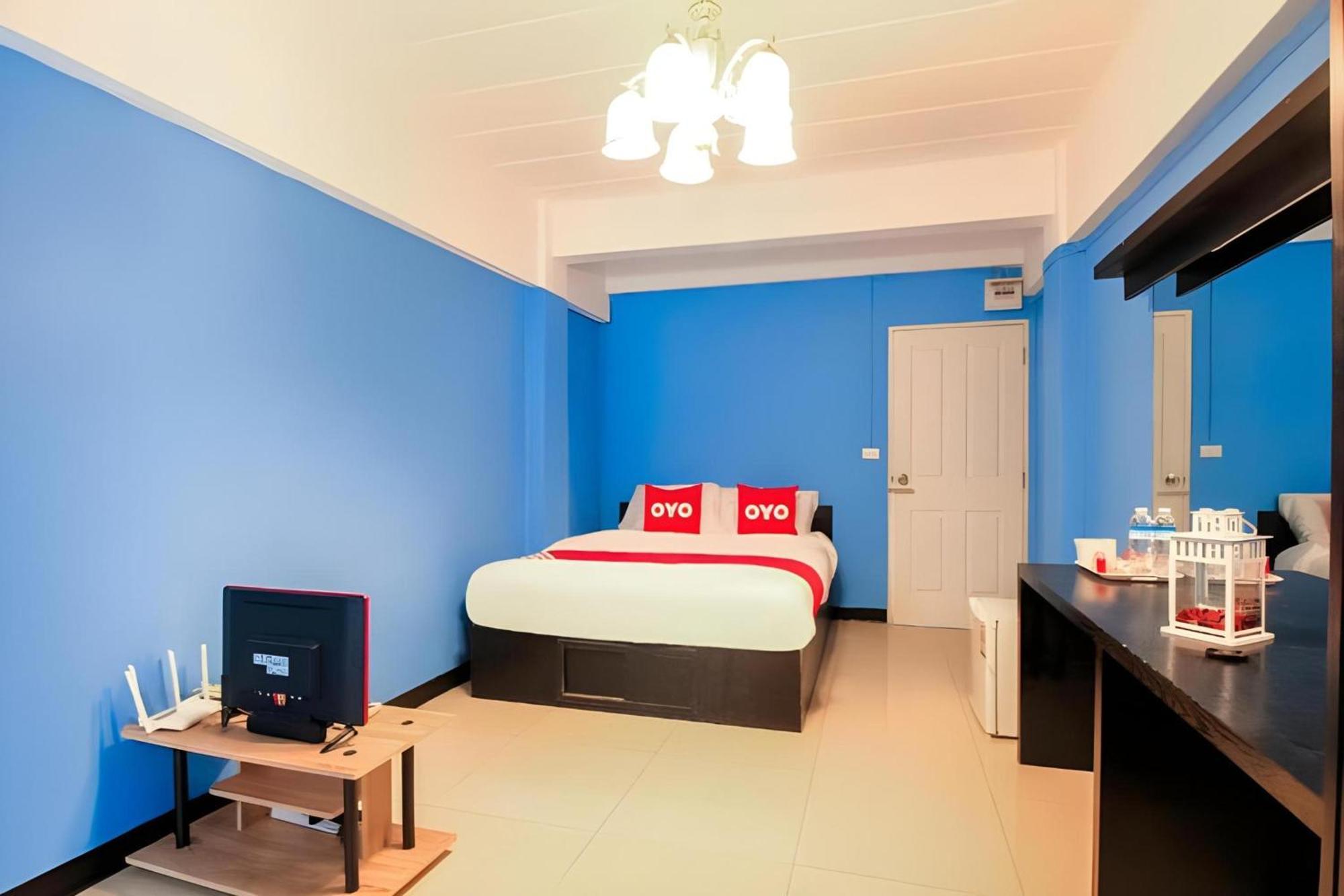 Super Oyo 427 Chill Apartment Бангкок Экстерьер фото